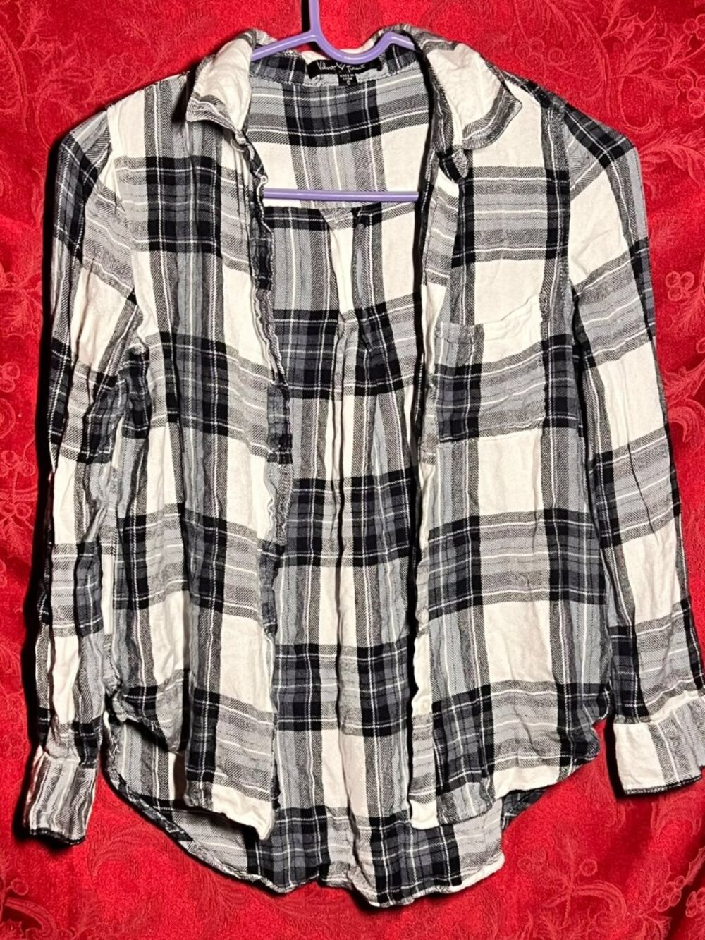 Velvet Heart Grey Plaid Long Sleeve Button Down Shirt Size S